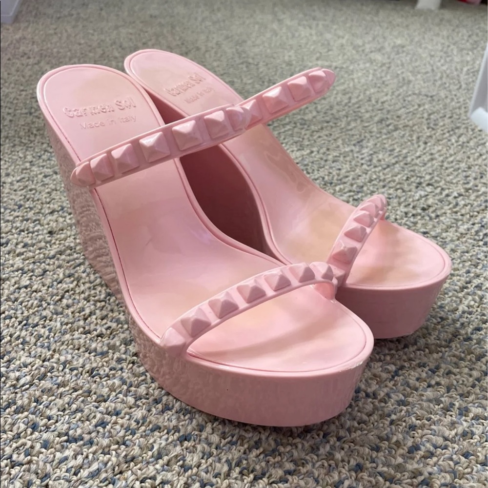 Carmen Sol Tonino wedge sandal